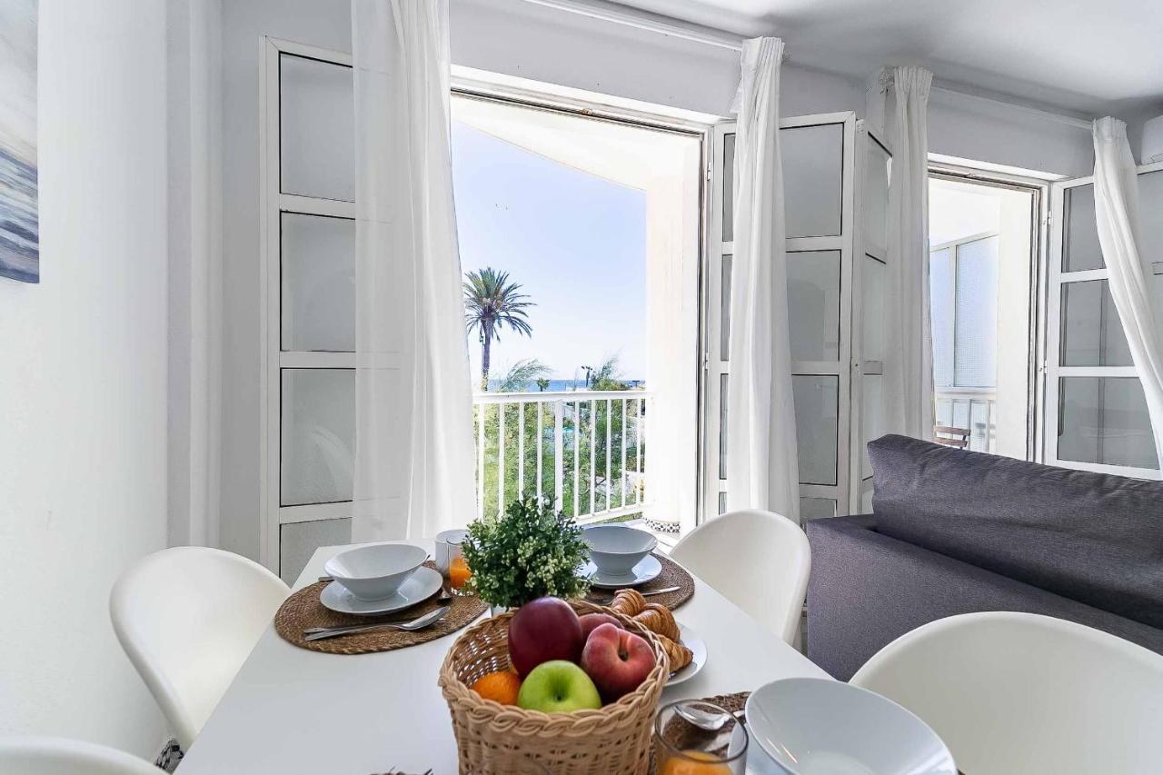 Sur Suites Castillo Fuengirola Bagian luar foto
